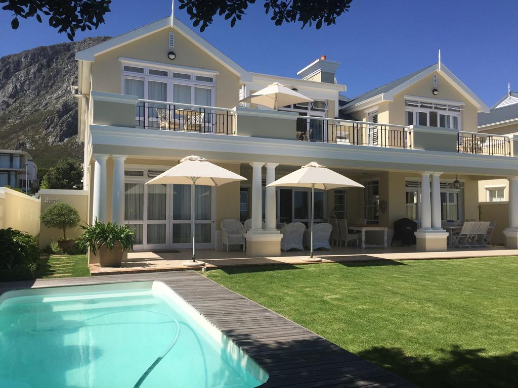 Sandals Beach Villa Hermanus Exterior photo
